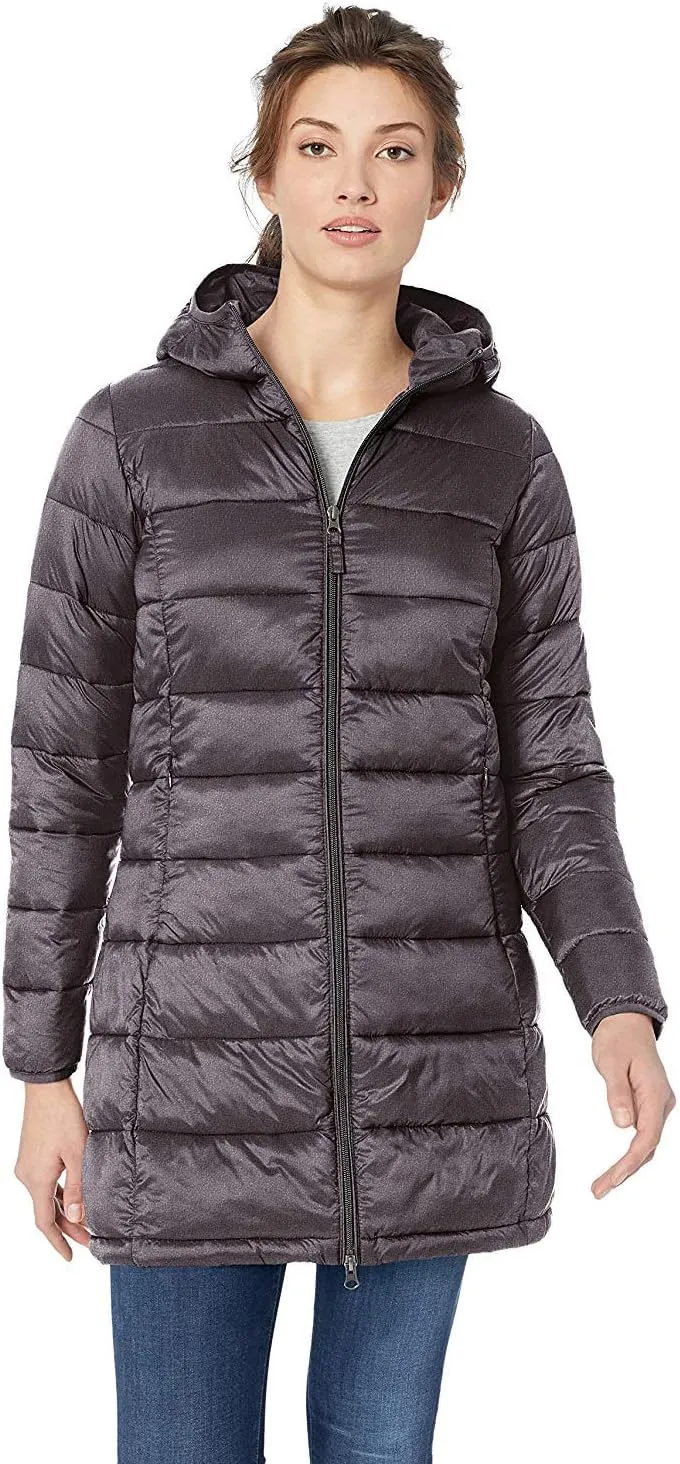 Amazon Essentials Women's Lightweight Water-Resistant Packable Hooded Puffer Coat (Available in Plus Size)
