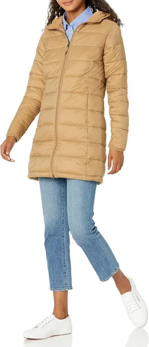 Amazon Essentials Women's Lightweight Water-Resistant Packable Hooded Puffer Coat (Available in Plus Size)