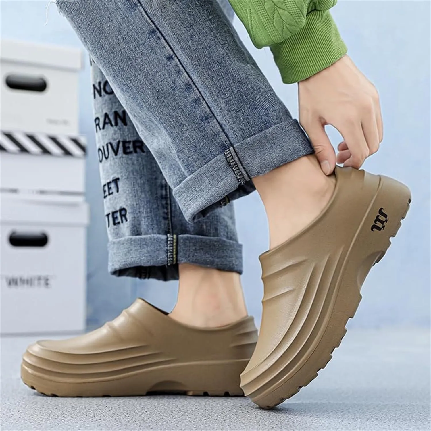 Armadillo Chef Shoes for Men Women Lightweight & Waterproof Non Slip Healthy Clogs Comfortable Oil Resistant Kitchen Garden Nurse Beach Shoes Unisex