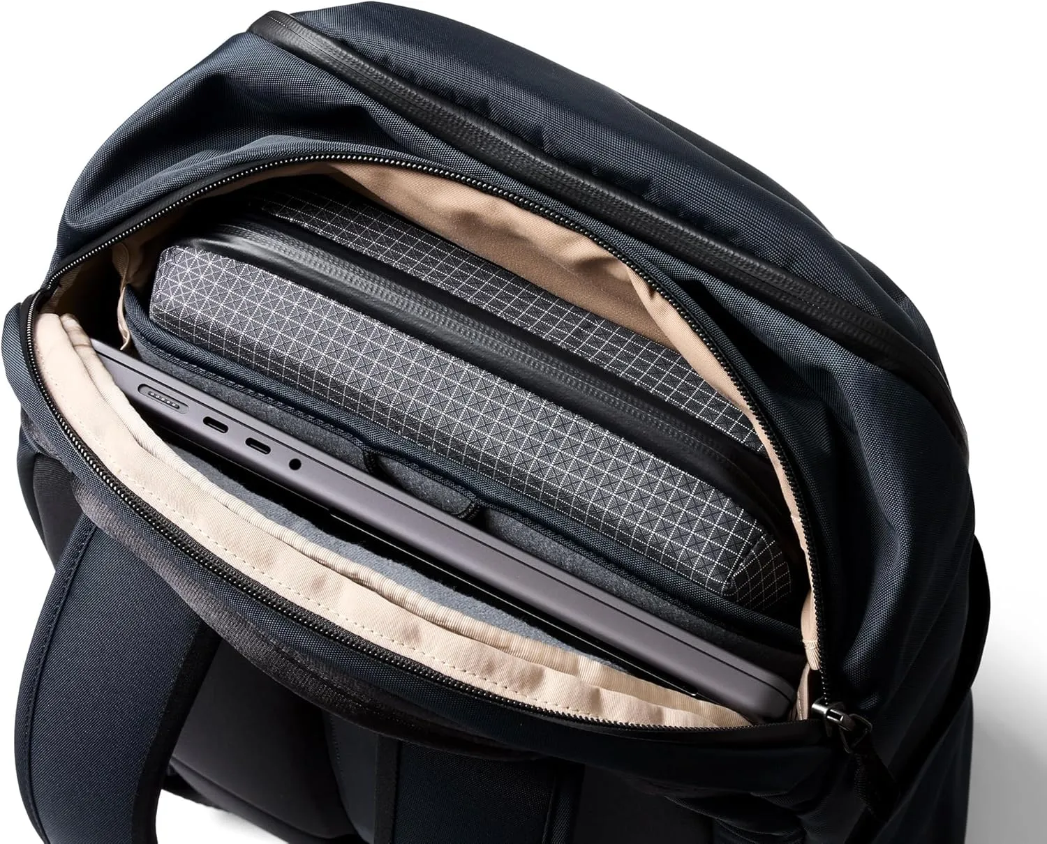 Bellroy Transit Workpack (26 liters, laptops up to 16, tech accessories, gym gear, shoes, water bottle, daily essentials) - Nightsky