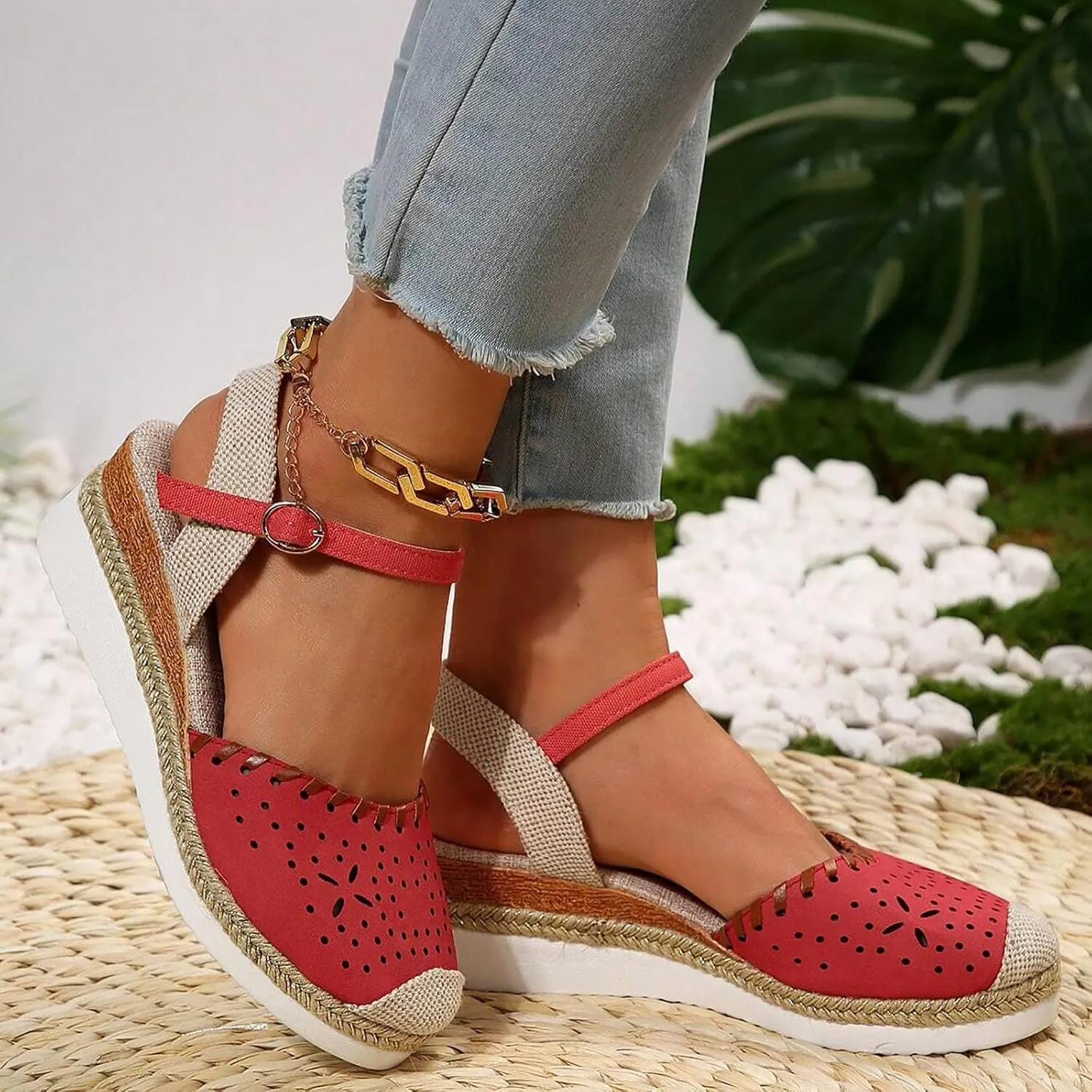 Closed Toe Wedges Heels for Women Ankle Strap Heeled Espadrilles Sandals Dressy Platform Wedge Sandals Ladies Comfortable Cork Summer Dress Shoes for Beach Wedding Evening Prom 2025 Vacation