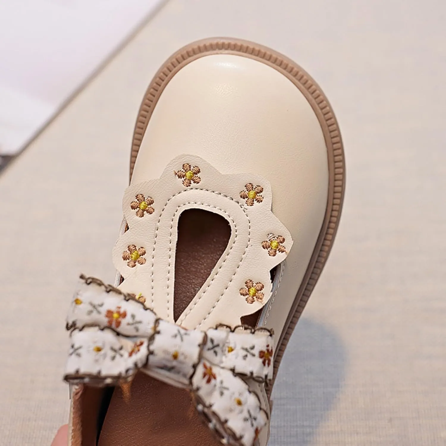 Girls Closed Toe Mary Jane Flats Flower Bow Tie Dress Shoes Soft Sole Leather Wedges Ballet Sandals Wedding Party