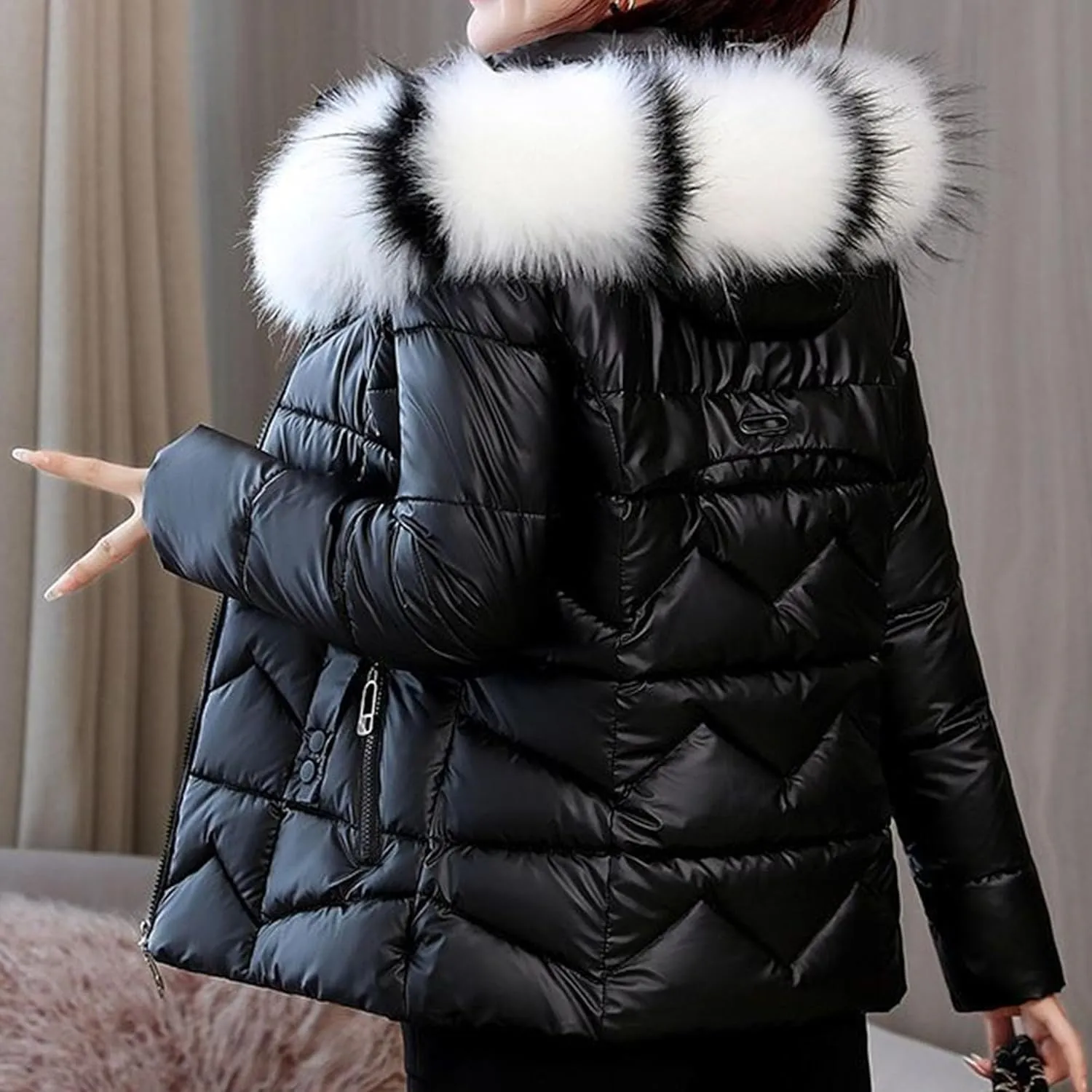 JEsilunmaMY Winter Shiny Short Down Coat for Women Fashion Thicken Crop Puffer Jacket with Fur Hood Warm Cotton Padded Coat