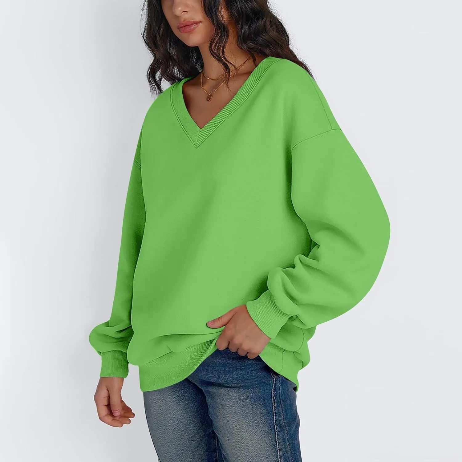 midelxp Womens Oversized V Neck Sweatshirt Trendy Casual Winter Fleece Pullover Sweaters Cute Preppy Long Sleeve Sweat Shirts