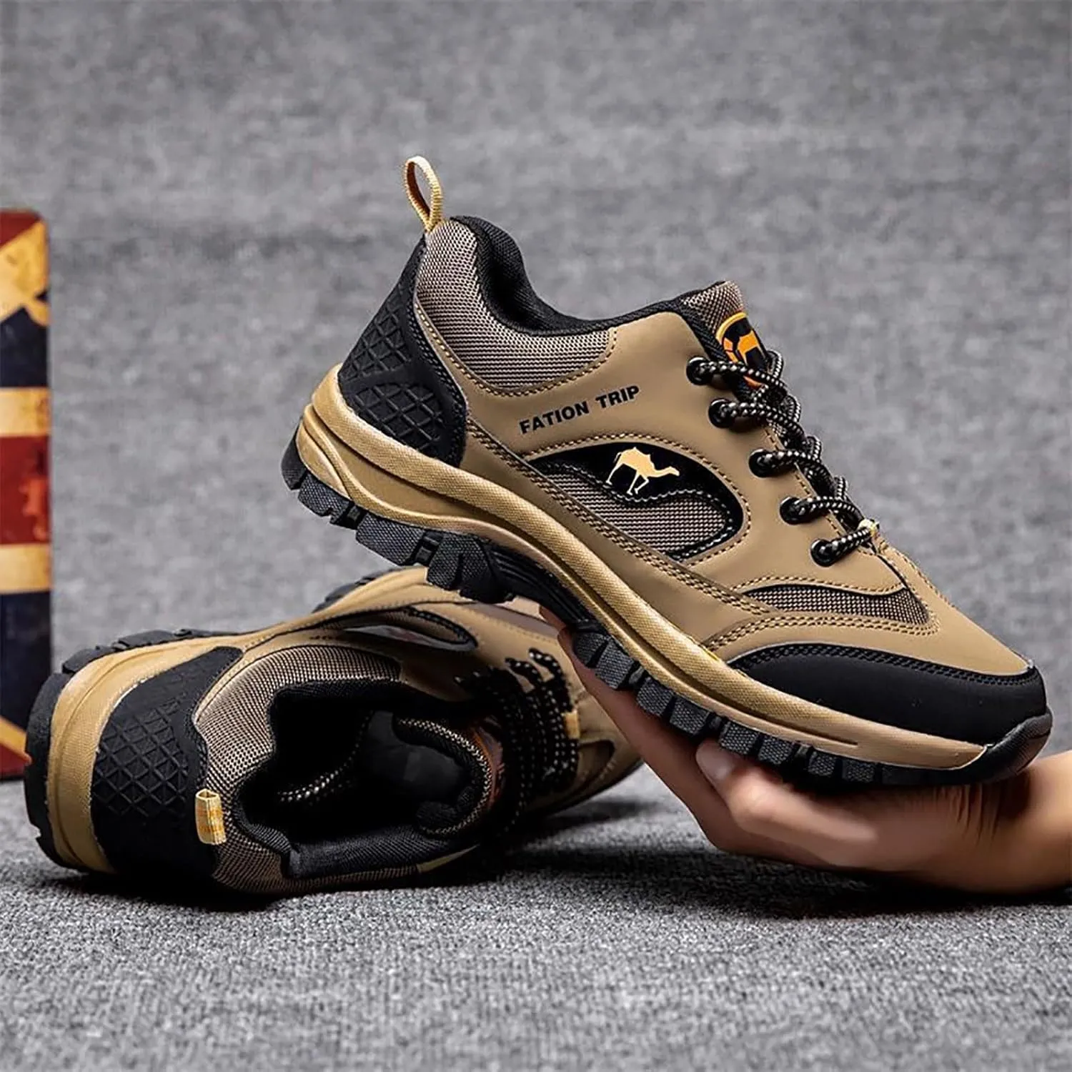Outdoor Mountaineering Men Shoes Breathable and Durable Hiking Lace Up Men Hiking Shoes Basketball Sneaker