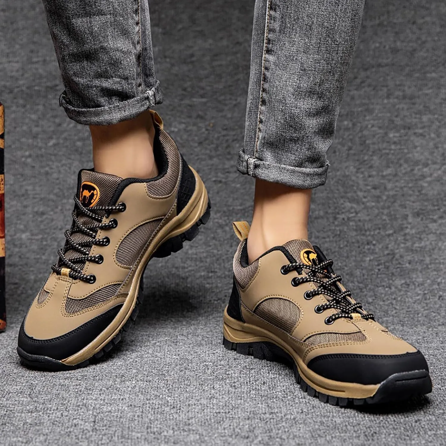 Outdoor Mountaineering Men Shoes Breathable and Durable Hiking Lace Up Men Hiking Shoes Basketball Sneaker