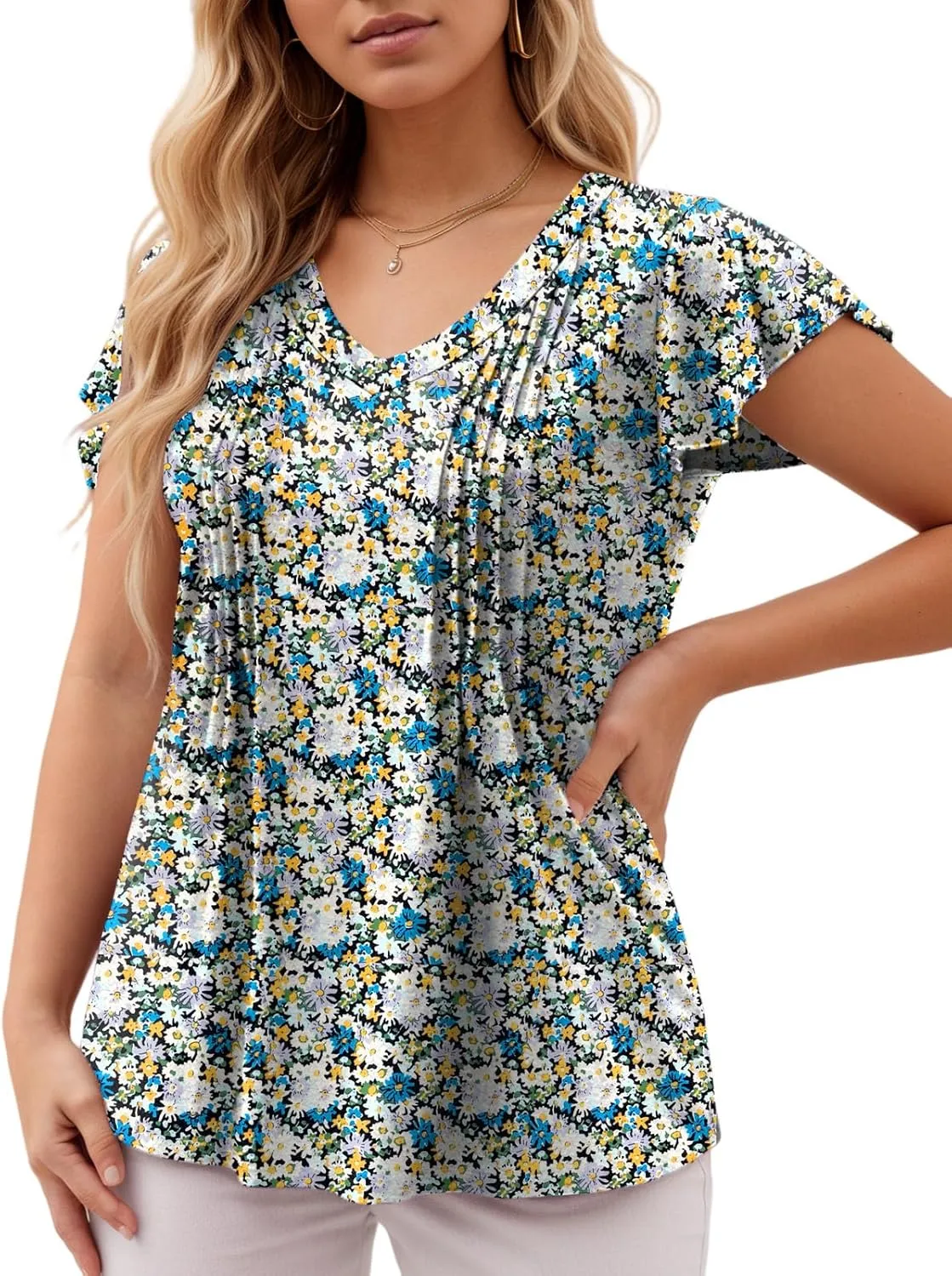 ROSRISS Plus-Size Tops for Women Summer Ruffle Short Sleeve Casual V Neck Tunics