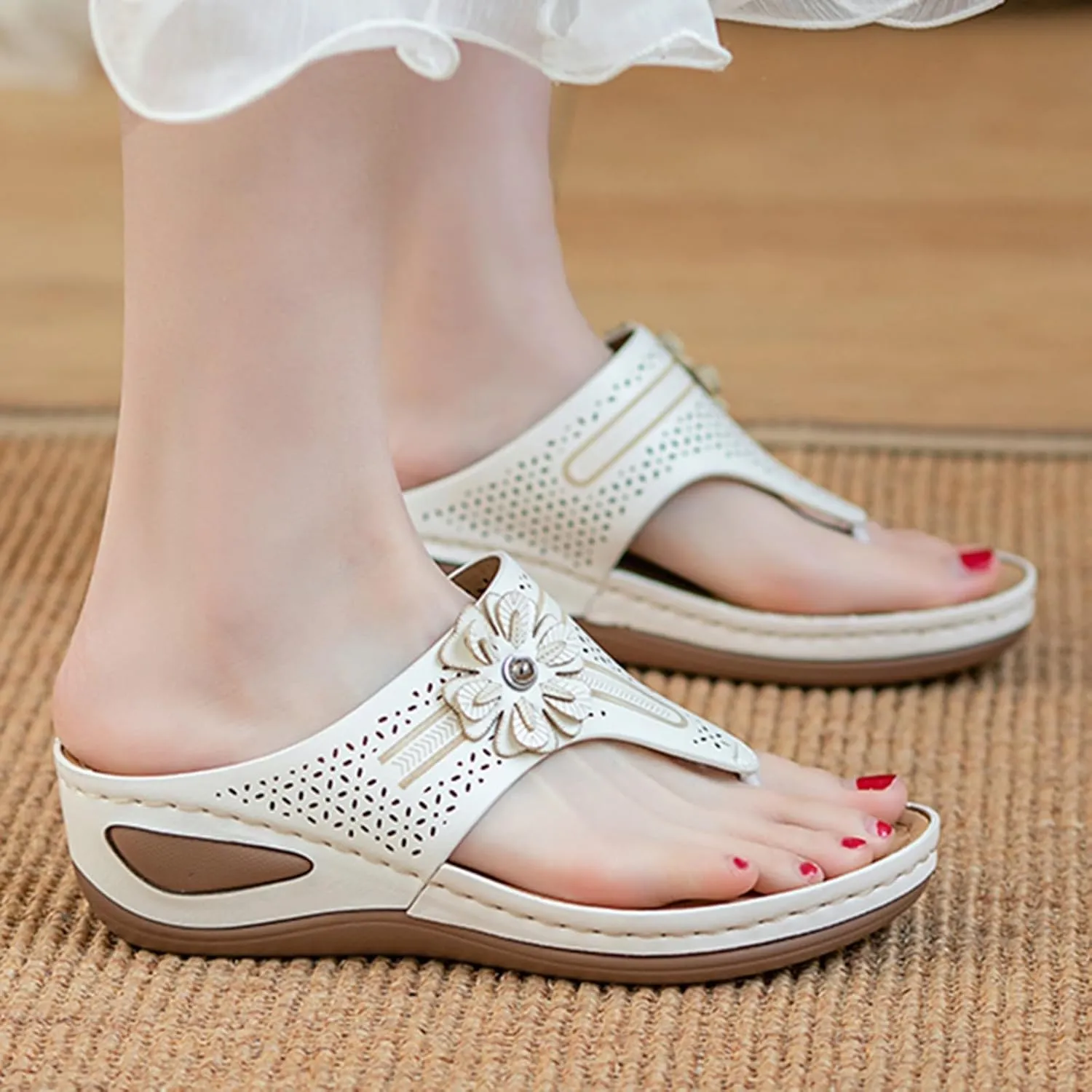 SuanlaTDS Women's Platform Sandals with Arch Support Comfortable Wedge Open Toe Thong Orthopedic Sandals Low Heels Thick Soles Summer Casual Boho Flat Outdoor Slip On Slide Sandals