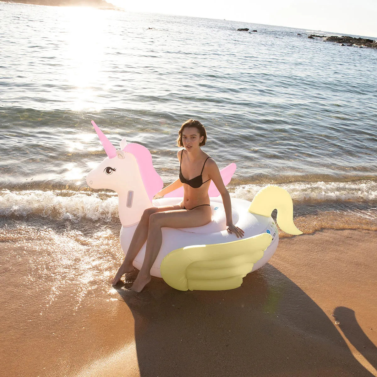SUNNYLiFE Luxe Ride-On Float - Unicorn