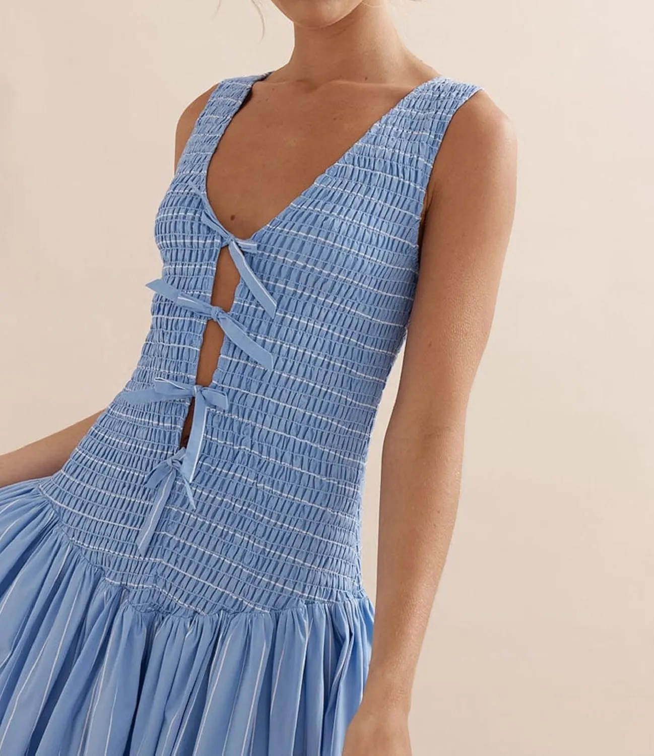 Women Cute Boho Flowy Maxi Dress Spaghetti Strap V Neck Smocked Long Dress Y2K Patchwork Floral Beach Sundress