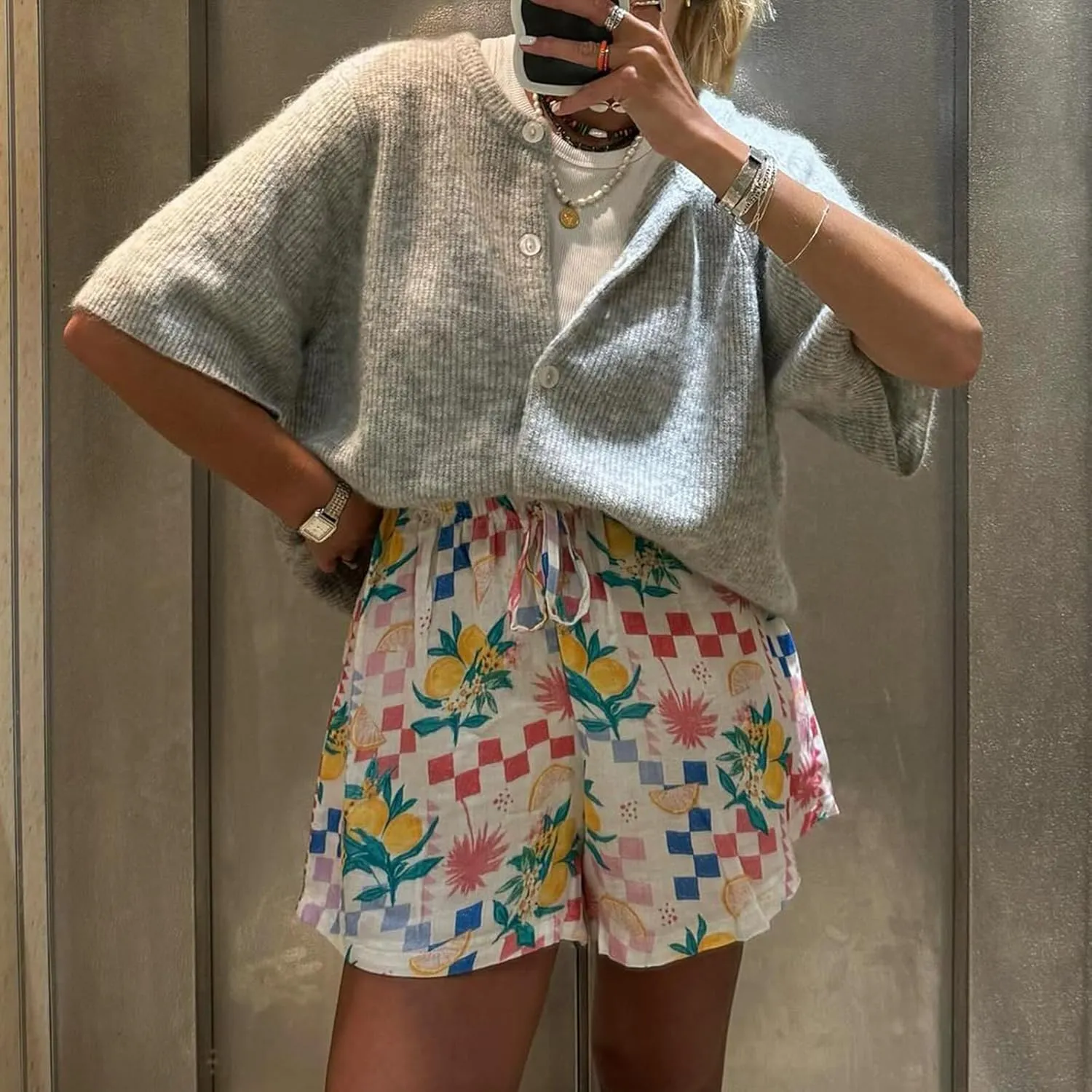 Women Knitted Button Down Short Sleeve Tops Solid Color Round Neck Cardigan Blouse Going Out Sweater Streetwear