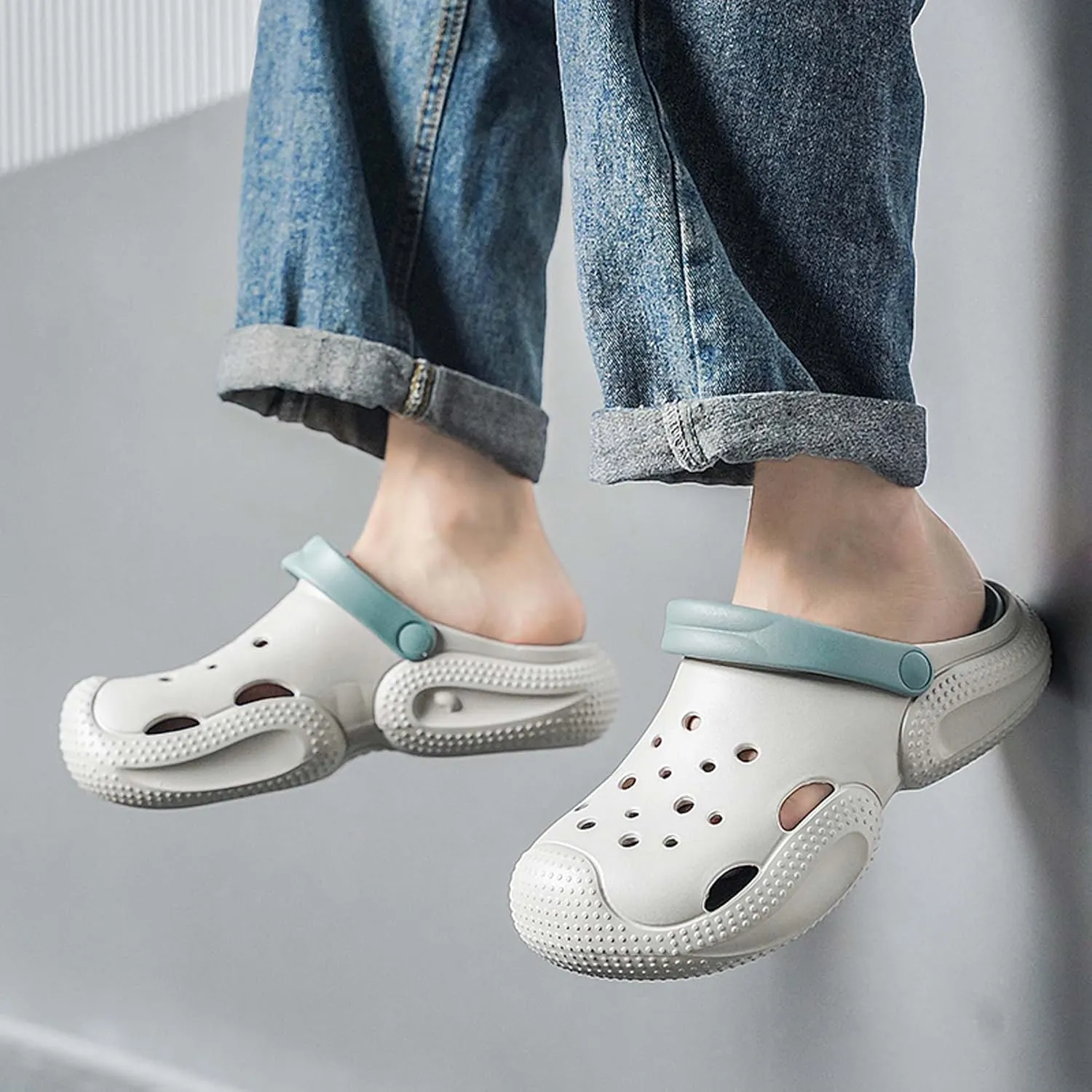Women Men Clogs Garden Shoes Arch Support Sandals Slippers Summer Outdoor Casual Swimming Pool Beach Sandals Lightweight Soft Bottom Mule Slippers