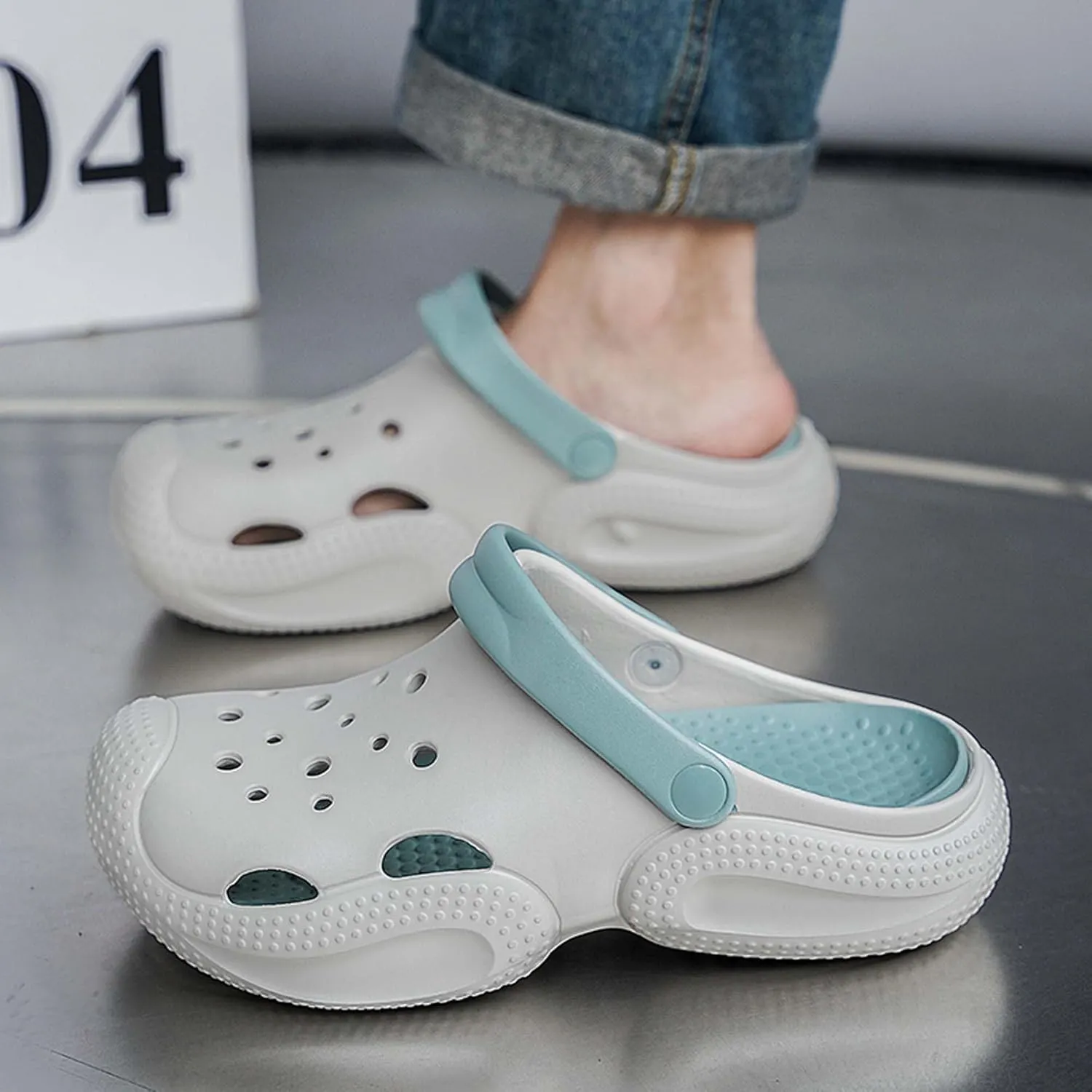 Women Men Clogs Garden Shoes Arch Support Sandals Slippers Summer Outdoor Casual Swimming Pool Beach Sandals Lightweight Soft Bottom Mule Slippers