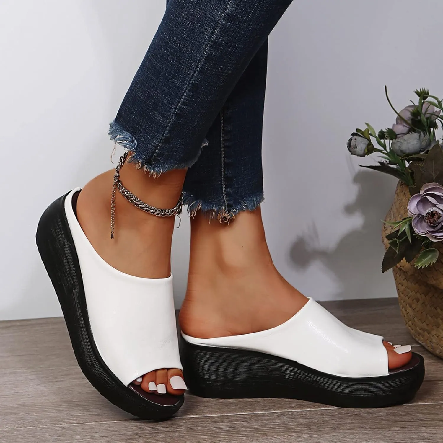 Women's Orthopedic Sandals 2025 Orthotic Leather Wedges Slides Open Toe Soft Sole Casual Slip On Platform Wedges Slippers with Arch Support Comfortable Beach Casual Fashion Shoes