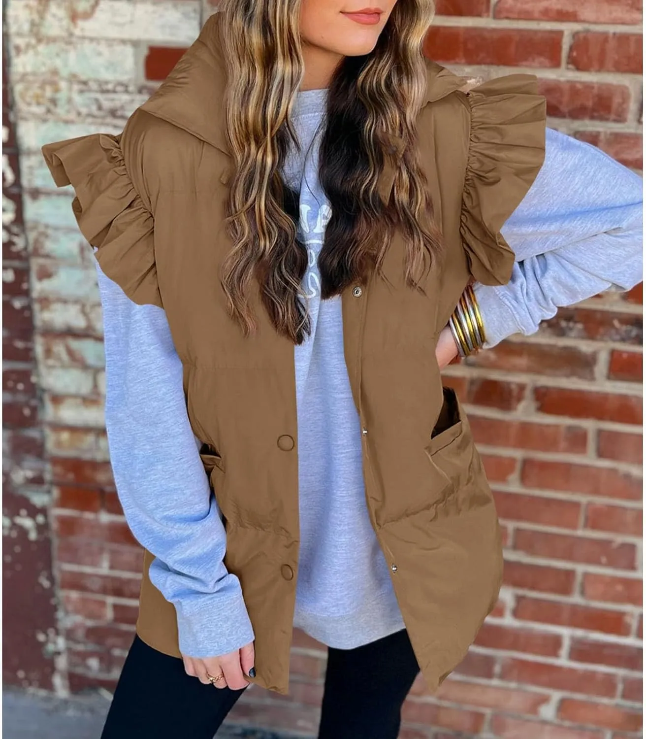 Womens Ruffle Sleeve Quilted Puffer Vest Button Down Puffy Bubble Jackets 2023 Trendy Lightweight Sleeveless Winter Outwear